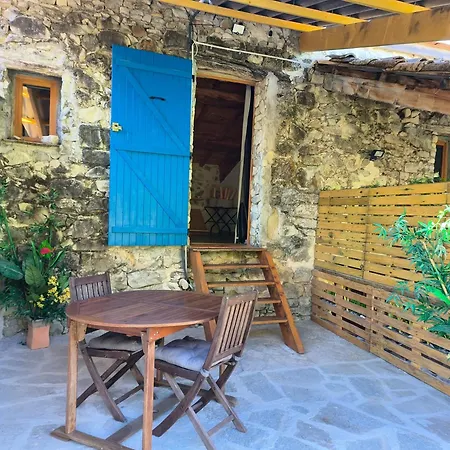 Bed & Breakfast Mas De Chalvagne Val-de-Chalvagne